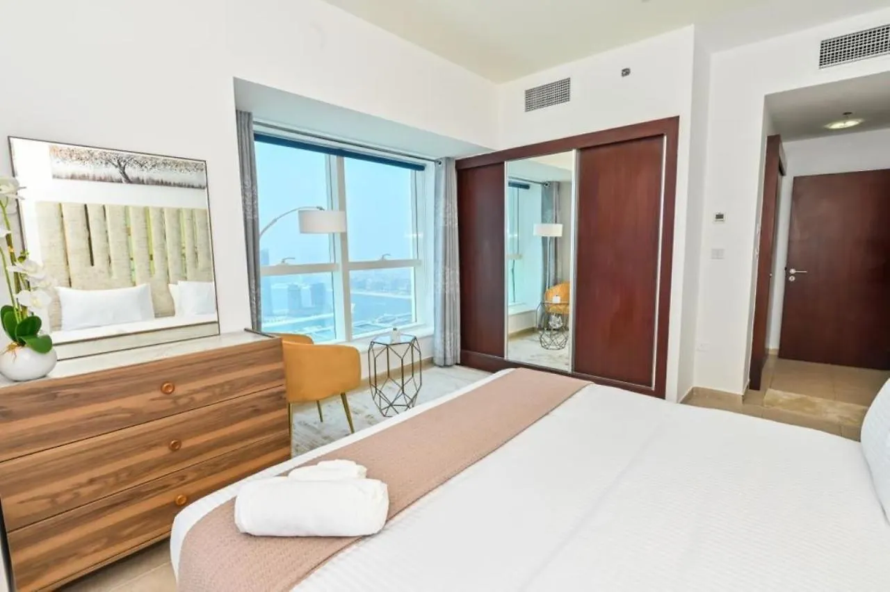 54 Floor Palm & Sea View Dubai Marina. Lux / New Apartment