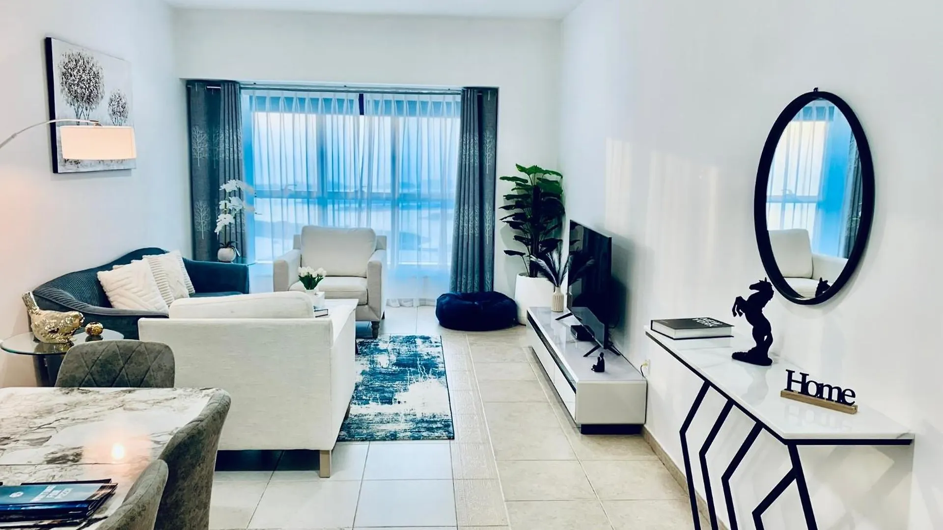 54 Floor Palm & Sea View Dubai Marina. Lux / New Apartment United Arab Emirates